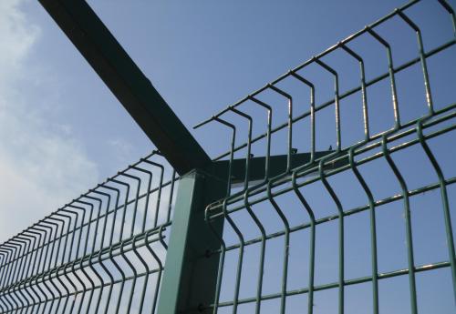护栏网厂家告诉您安装护栏的重要性？